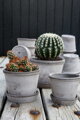 minimalisticky hlineny keramicky terakotovy neglazovany kvetinac unglazed natural terracotta flower pot handmade