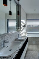 exoticka mozaika pebbles gresova glazovana mozaika do kupelne wellness spa
