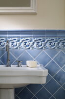 elegant luxury glazed ceramic wall tiles