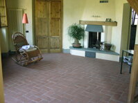 tradicna toskanska terakotova dlazba zemita ruzova farba polomanualna vyroba