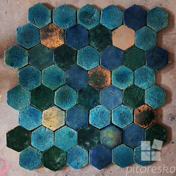 exkluzívny glazovaný terakotový obklad - mix farieb hexagony